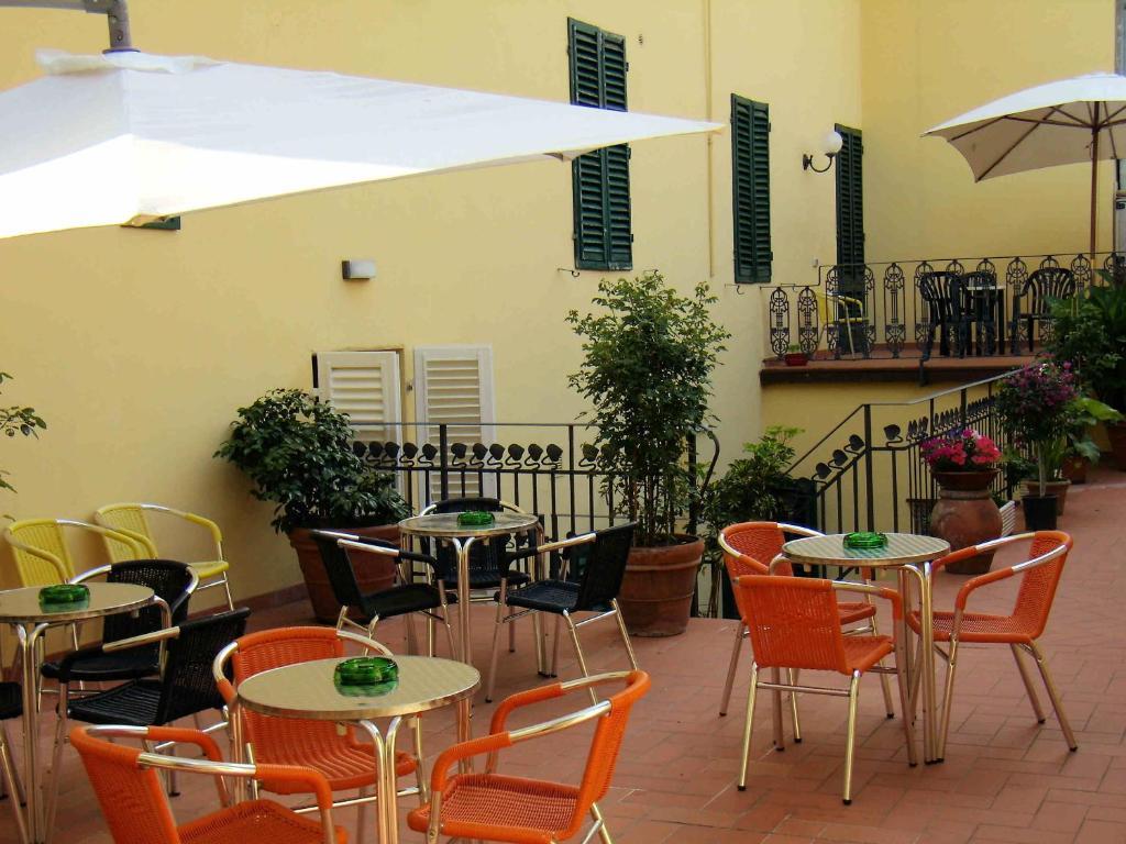 Hotel Savoia E Campana Montecatini Terme Exterior foto